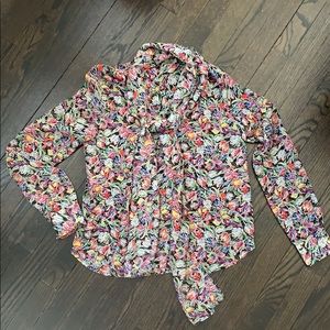 Chic tulip print blouse